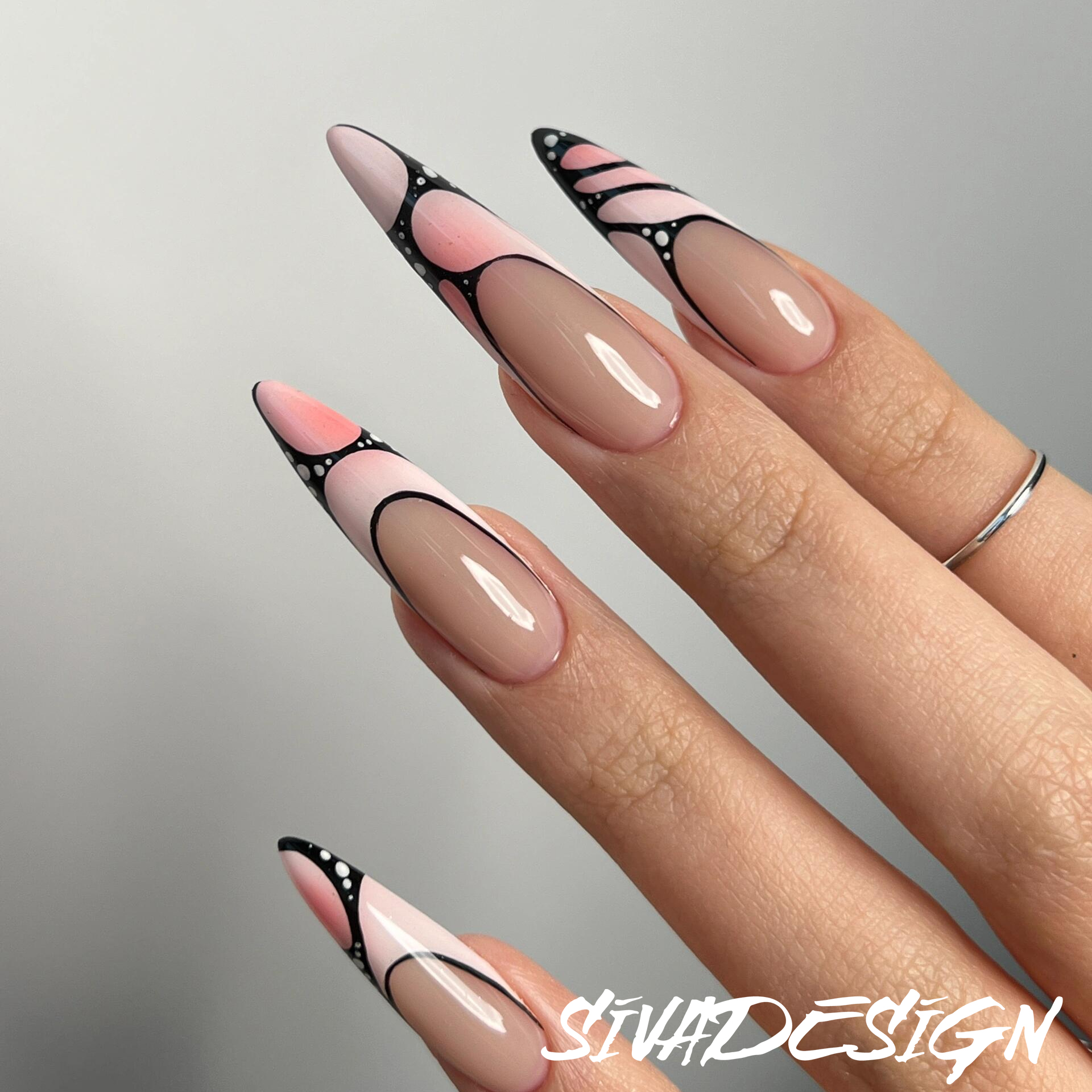 Siva Nail, Dreamweave, Chic Geometric Stiletto, Handmade Press on Nails