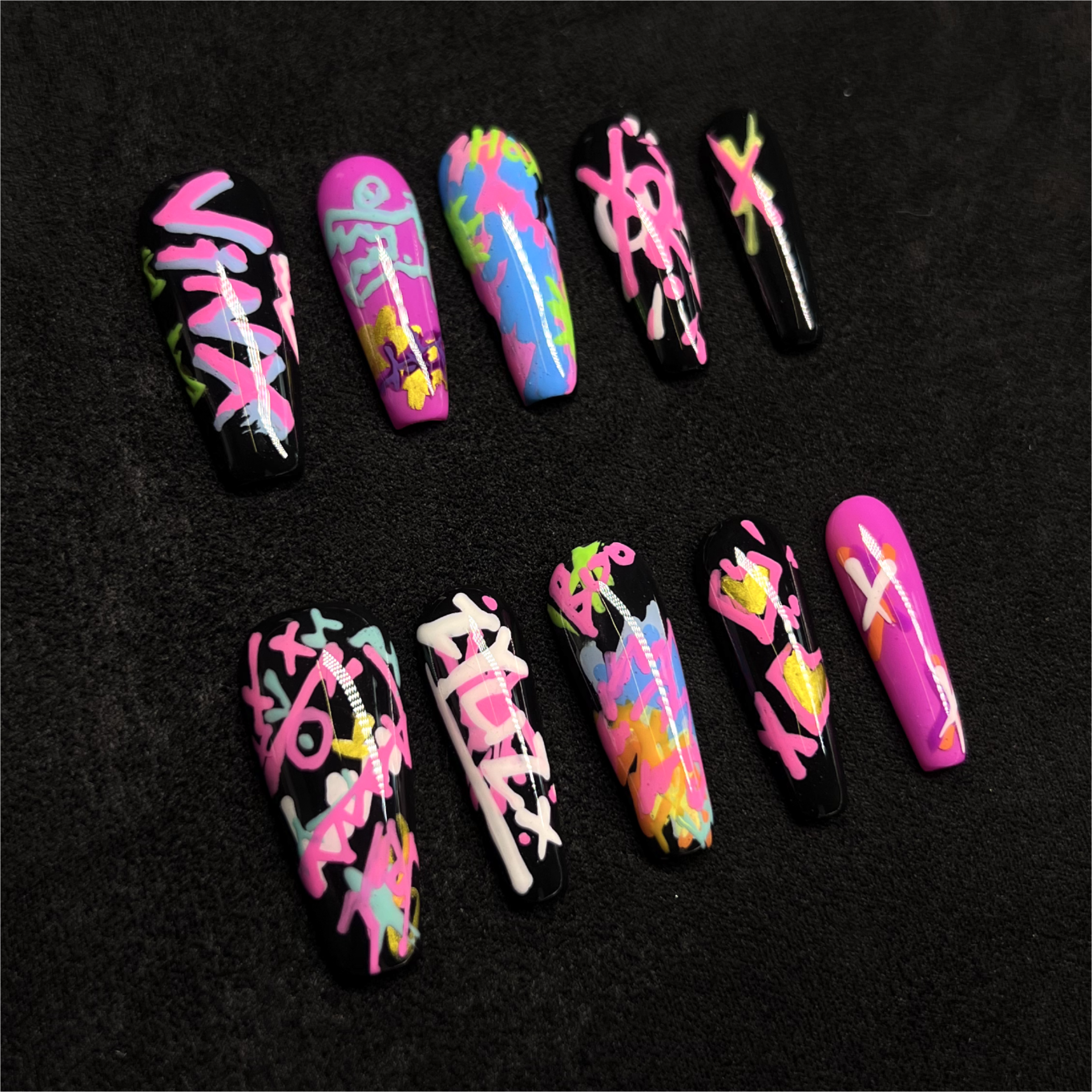 Siva Nail, Neon Groove, Graffiti Style, Handmade Press on Nails