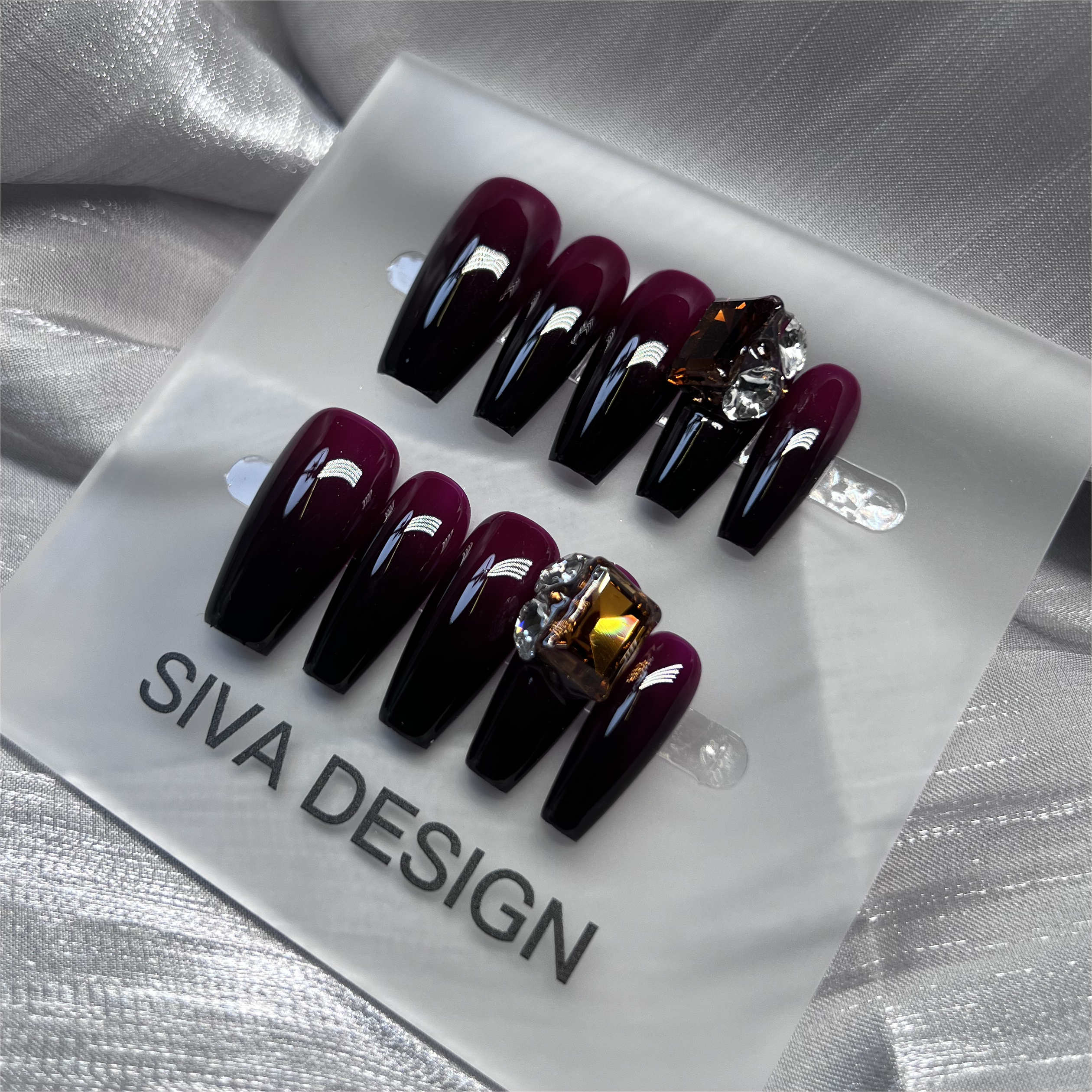 Siva Nail, Regal Wine Drip, Luxurious Winter Ombre Handmade Press on Nails