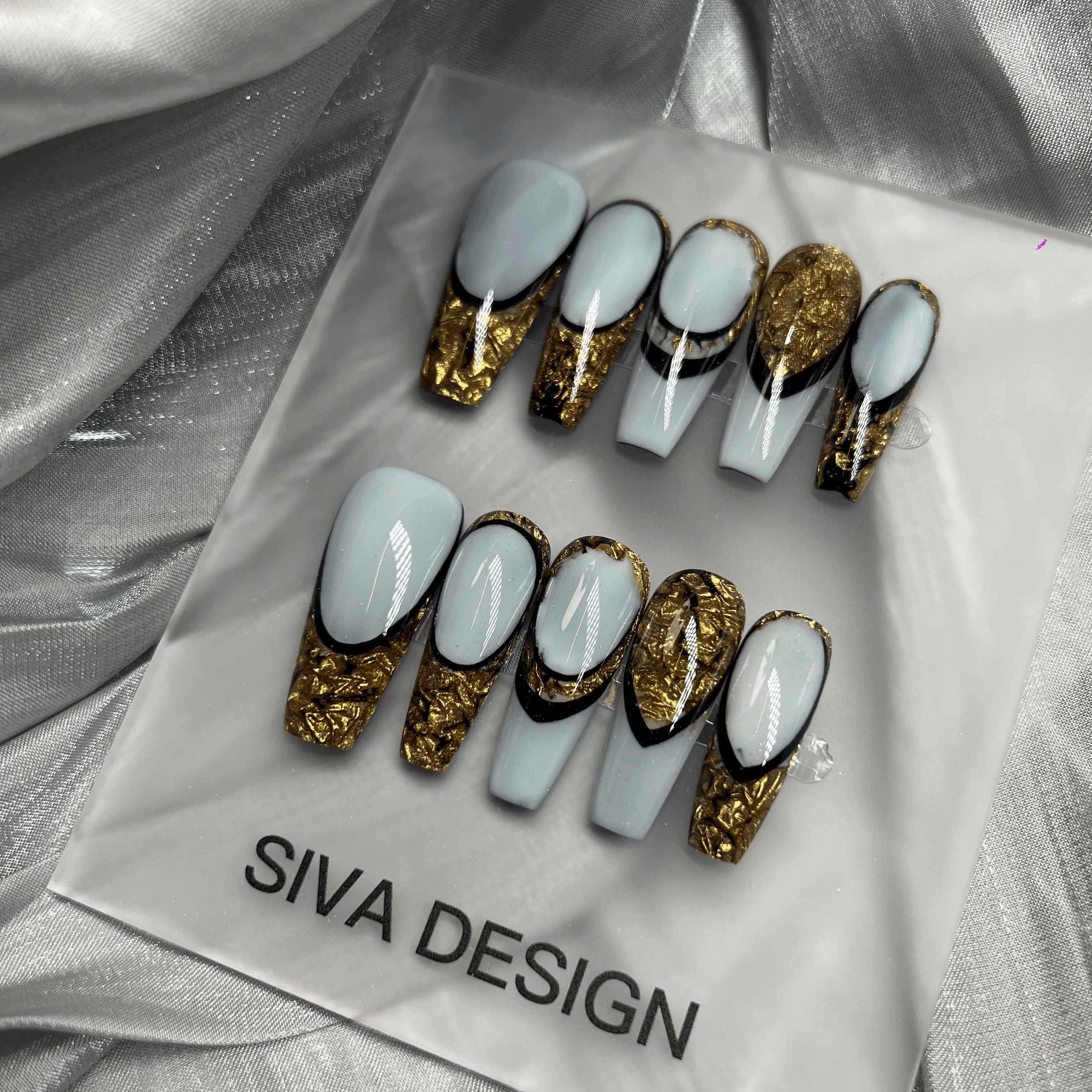 siva-nail-golddust-luxurious-gold-foil-acrylic-press-on-nails-2024-08-29-183141-_2
