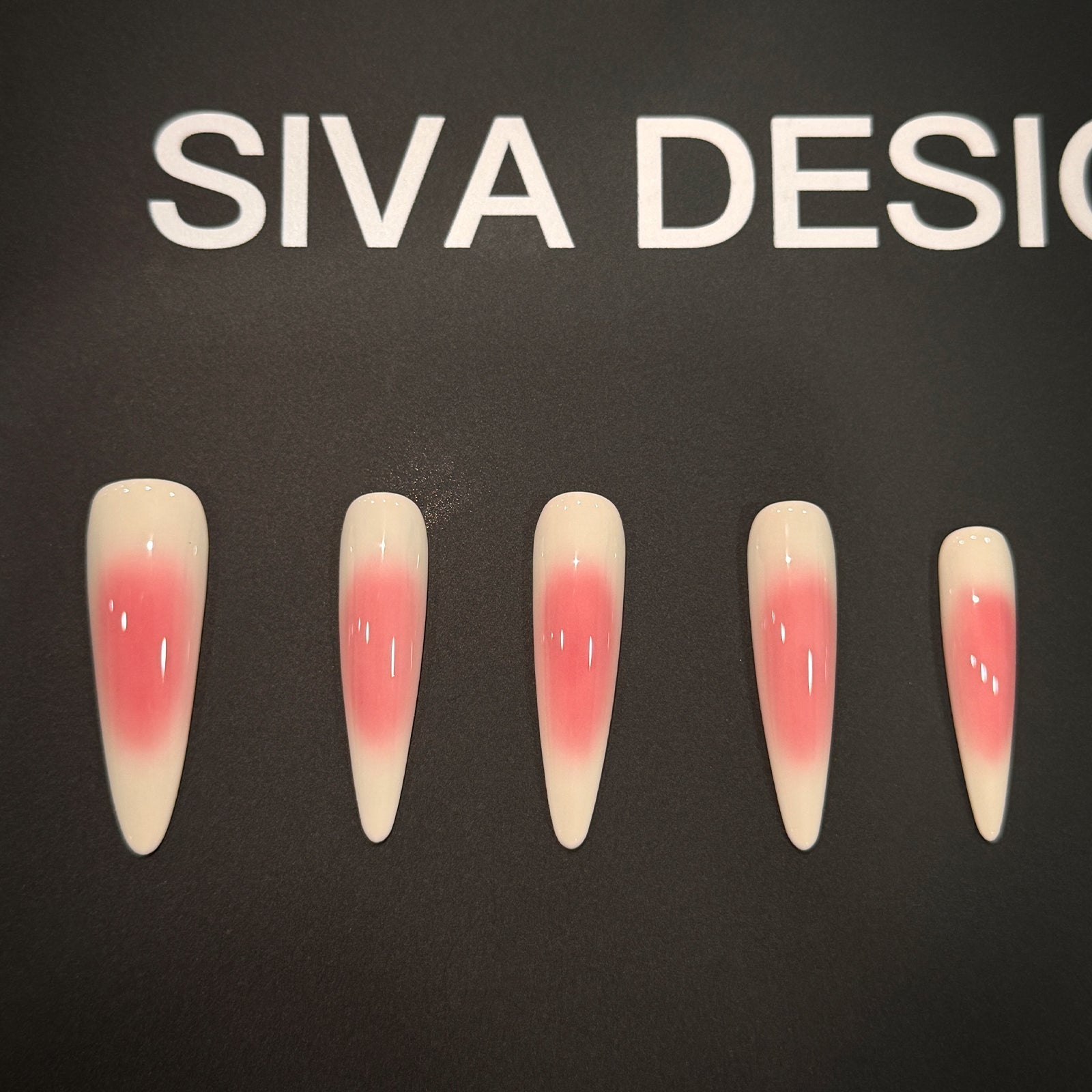 Siva Nail, Pink Promenade, Soft Pink Gradient, Handmade Press on Nails