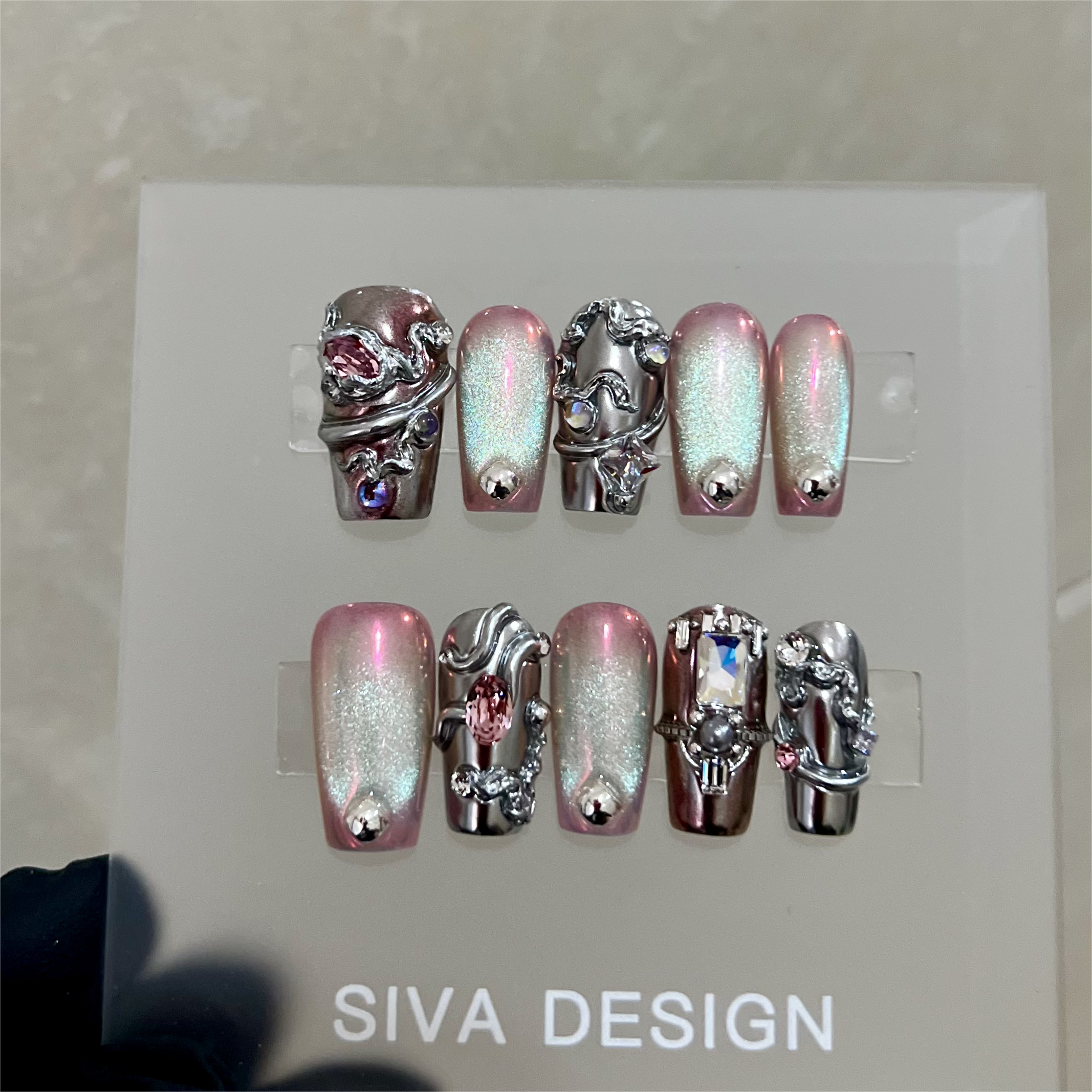 Siva Nail, Eclipse Edge, Metallic Style Handmade Press on Nails