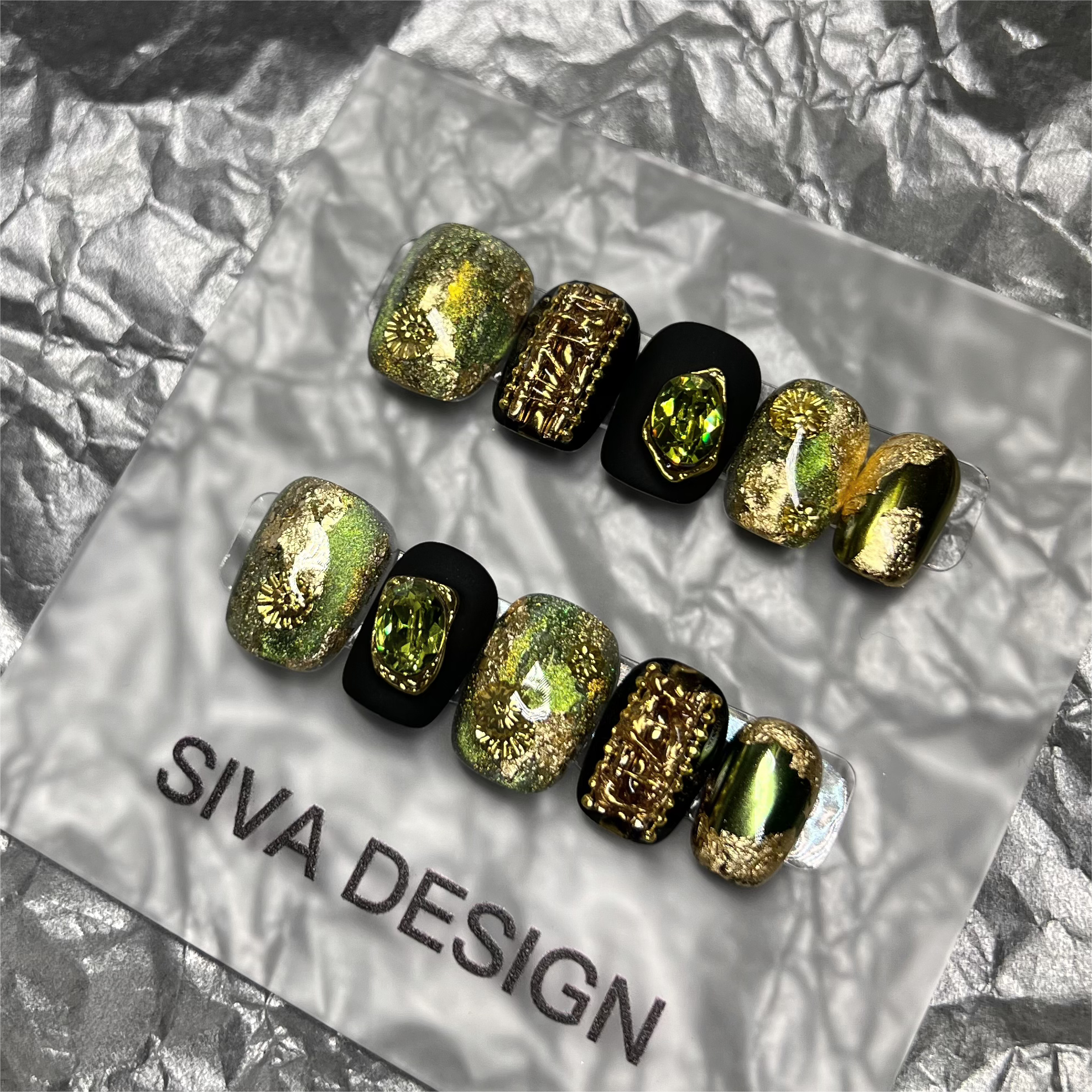 Siva Nail, Dopamine Green Glow, Vibrant Luxe Style Handmade Press on Nails