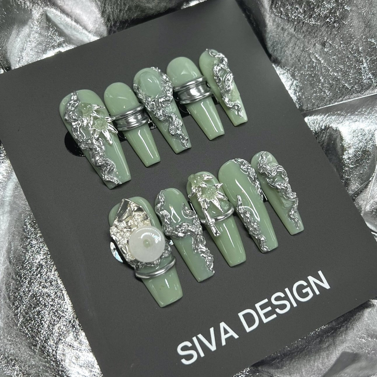 Siva Nail, Green Mystique, Metallic Accents, Handmade Press on Nails