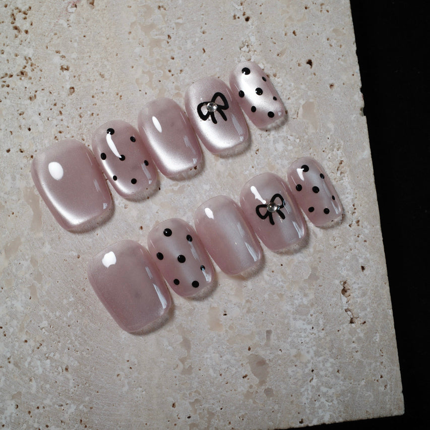 Siva Nail, Classic Dots and Bows, Playful Polka Dot, Handmade Press on Nails