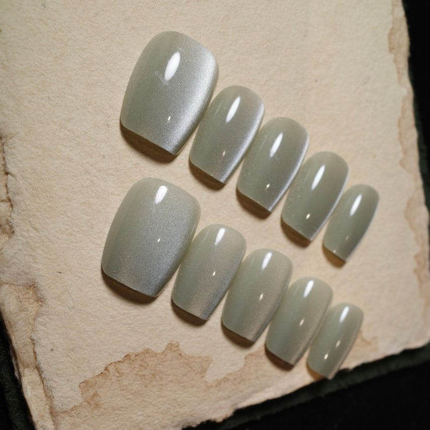 Siva Nail, Silken Shadows (Green), Minimalist Charm, Handmade Press on Nails